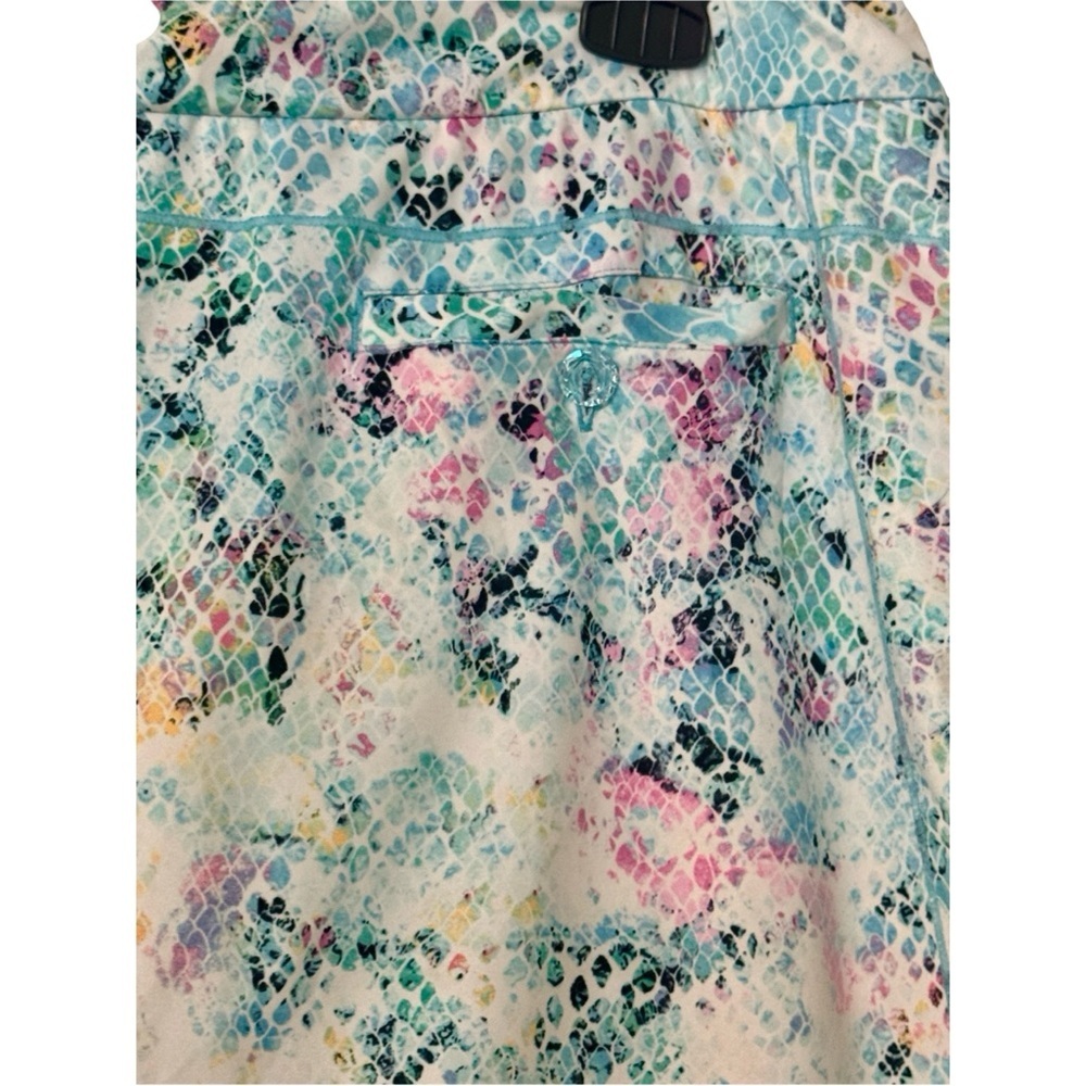 Golf skort Multi Color Mesh Hem 
Sz M Elastic waist Pockets - Picture 3 of 6